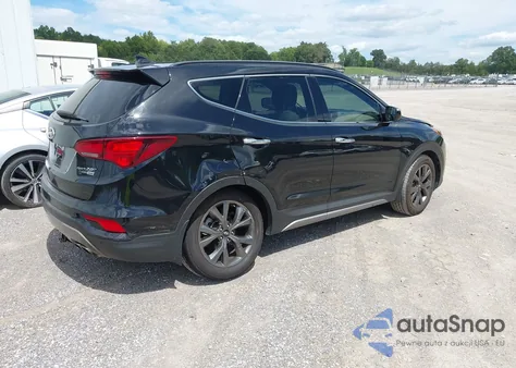 2017 Hyundai Santa Fe Sport 2.0T Ultimate z USA, uszkodzony, nr VIN 5XYZWDLA4HG478641
